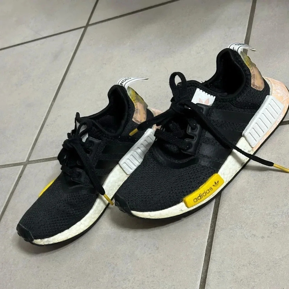Adidas Black sneakers NMD R1 black size 4 - Picture 2 of 10